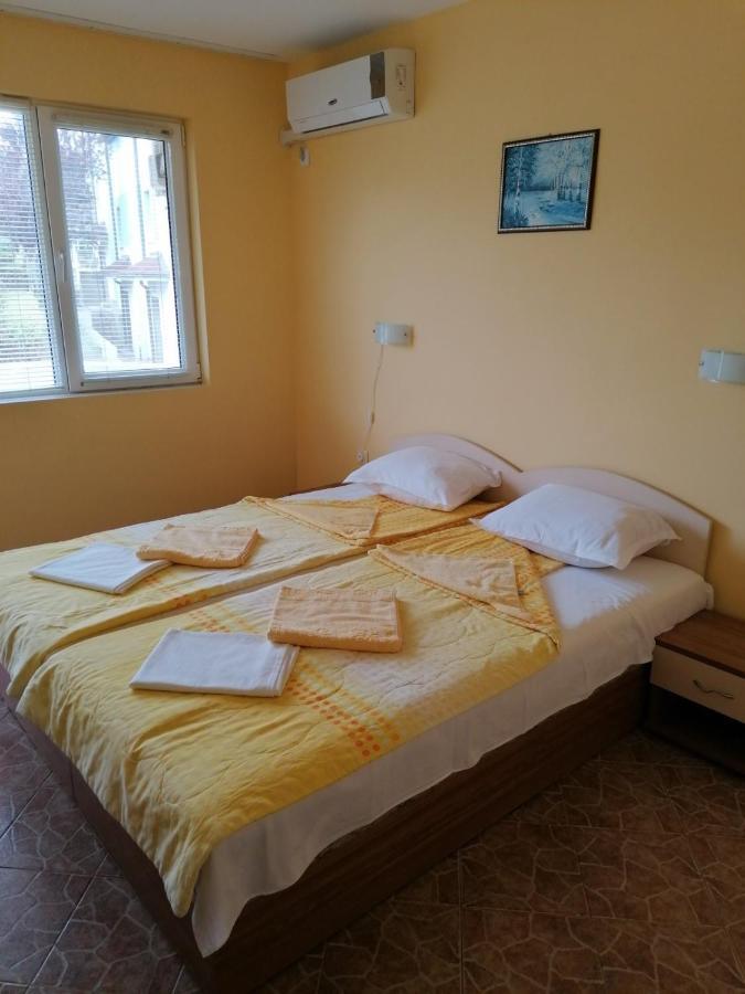 Villa Krisia Apartments Sozopol Eksteriør billede